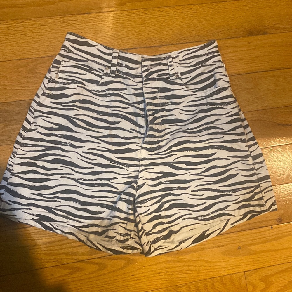 Zebra Mom Jean Shorts